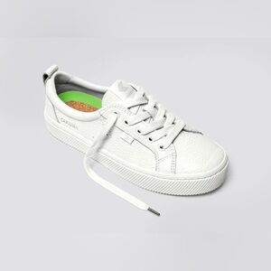 Cariuma Oca low White pebble Leather Sneakers